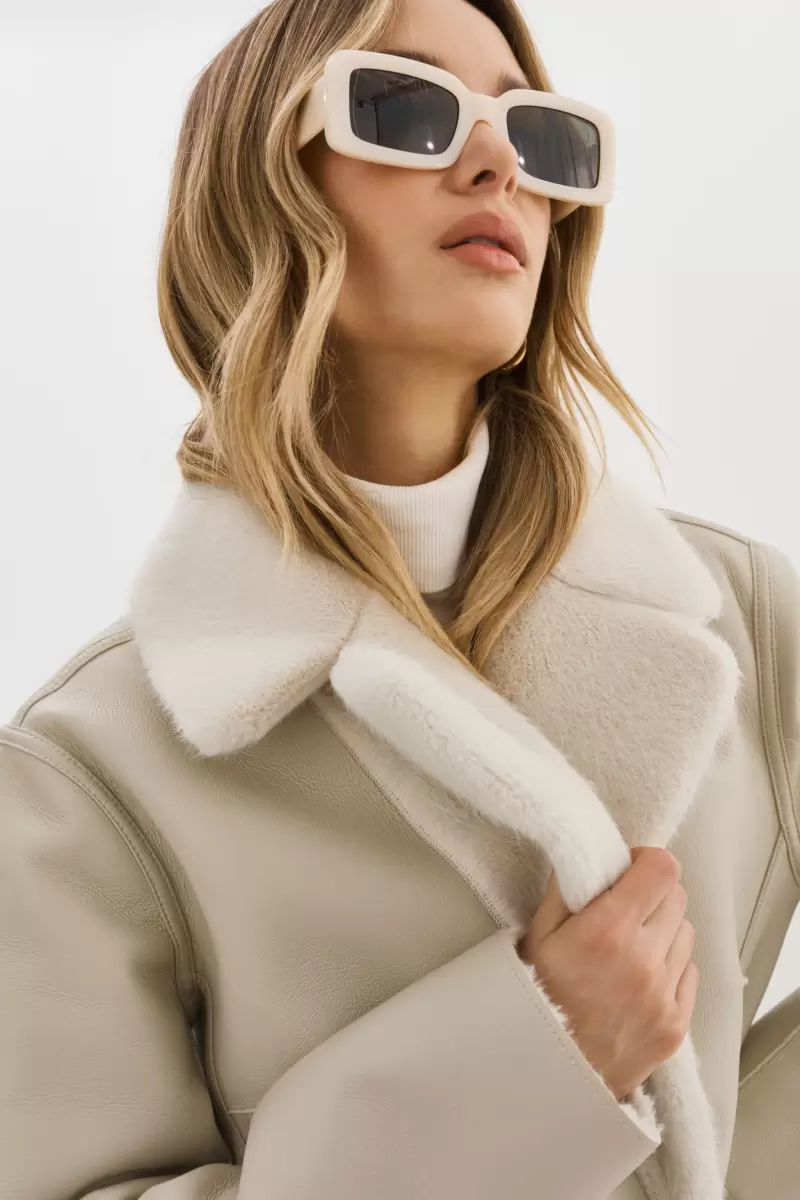 Camille | Faux Shearling Reversible Coat Streamlined Lamarque Women Leather Jackets Ivory - 4