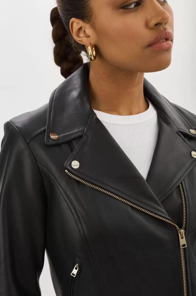 Kelsey Gold | Leather Biker Jacket Lamarque Black Stylish Leather Jackets Women - 3