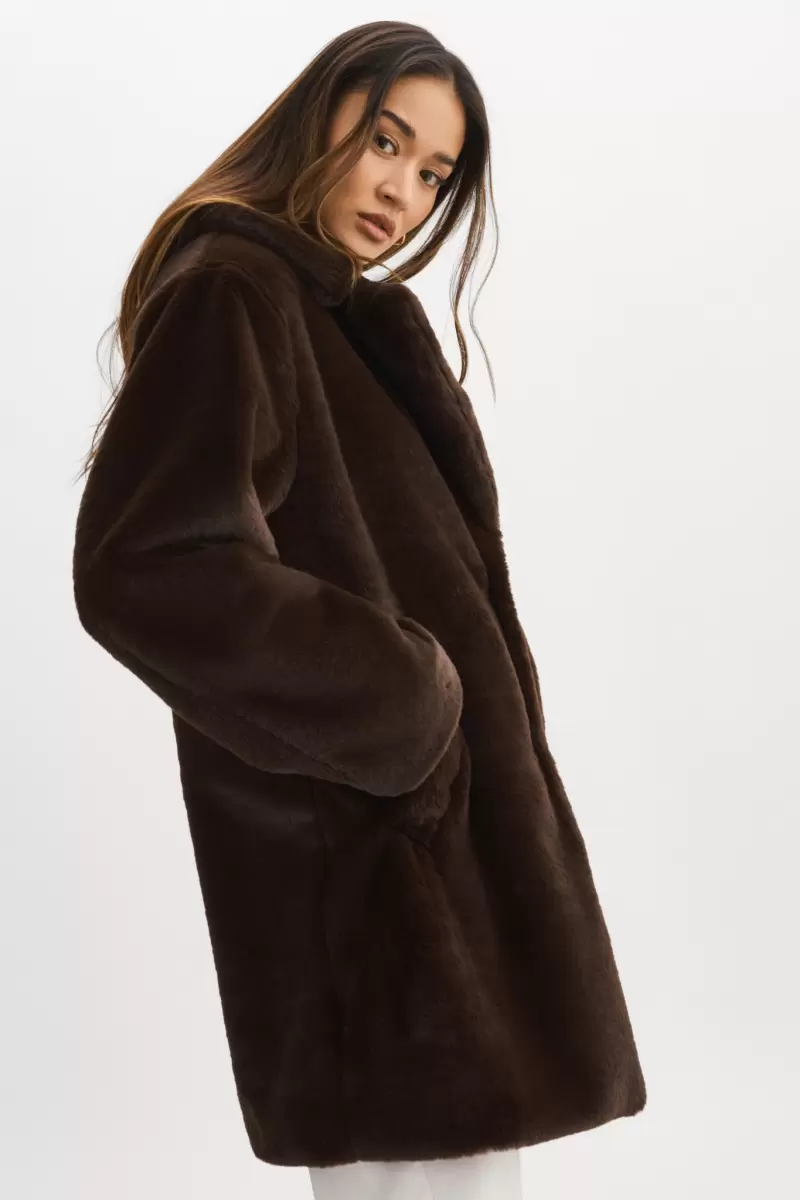 Streamlined Lamarque Bitter Chocolate Women Linnea | Faux Fur Coat Coats & Jackets - 2