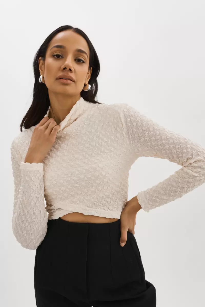 Velma | Crossover Long Sleeve Top Luxurious Women Lamarque Tops Off White - 3