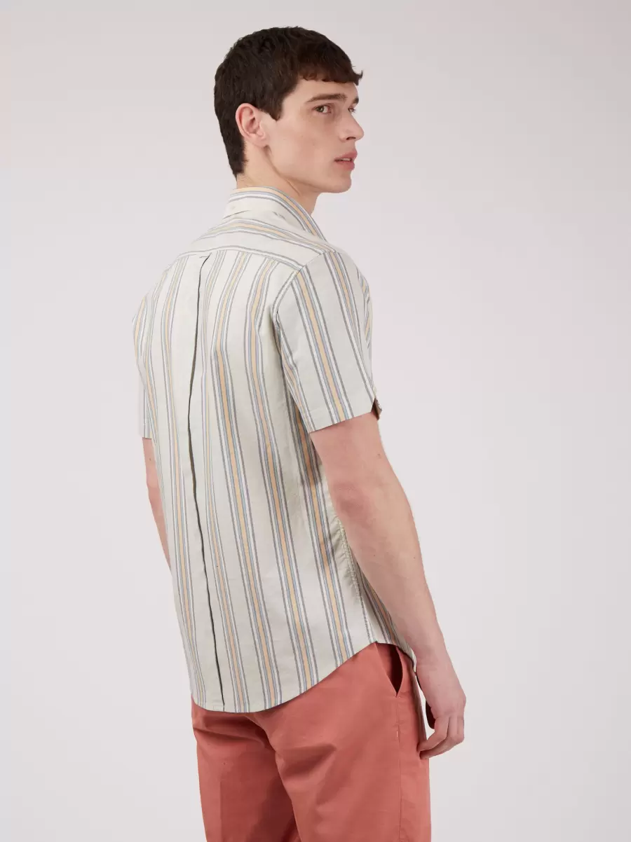 Men Ivy Oxford Stripe Short-Sleeve Shirt - Eggshell Ben Sherman Online Eggshell|Dark Pink Shirts - 4