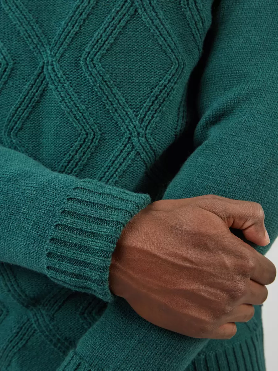 Ben Sherman Proven Sweaters & Knits Ocean Green Men Chunky Cable-Knit Crewneck Sweater - Ocean Green - 5