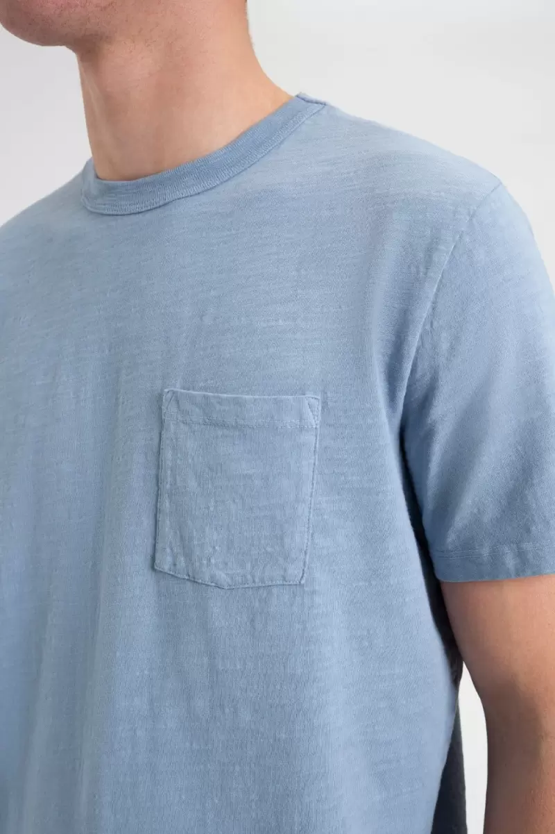 Men Ben Sherman T-Shirts & Graphic Tees Pale Blue Indigo Garment Dye Beatnik Short-Sleeve T-Shirt - Pale Blue Outstanding - 1