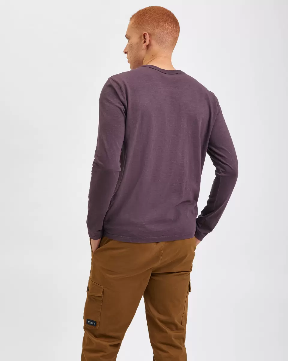 Perfect Garment Dye Beatnik Long-Sleeve T-Shirt - Merlot T-Shirts & Graphic Tees Merlot Ben Sherman Men - 4