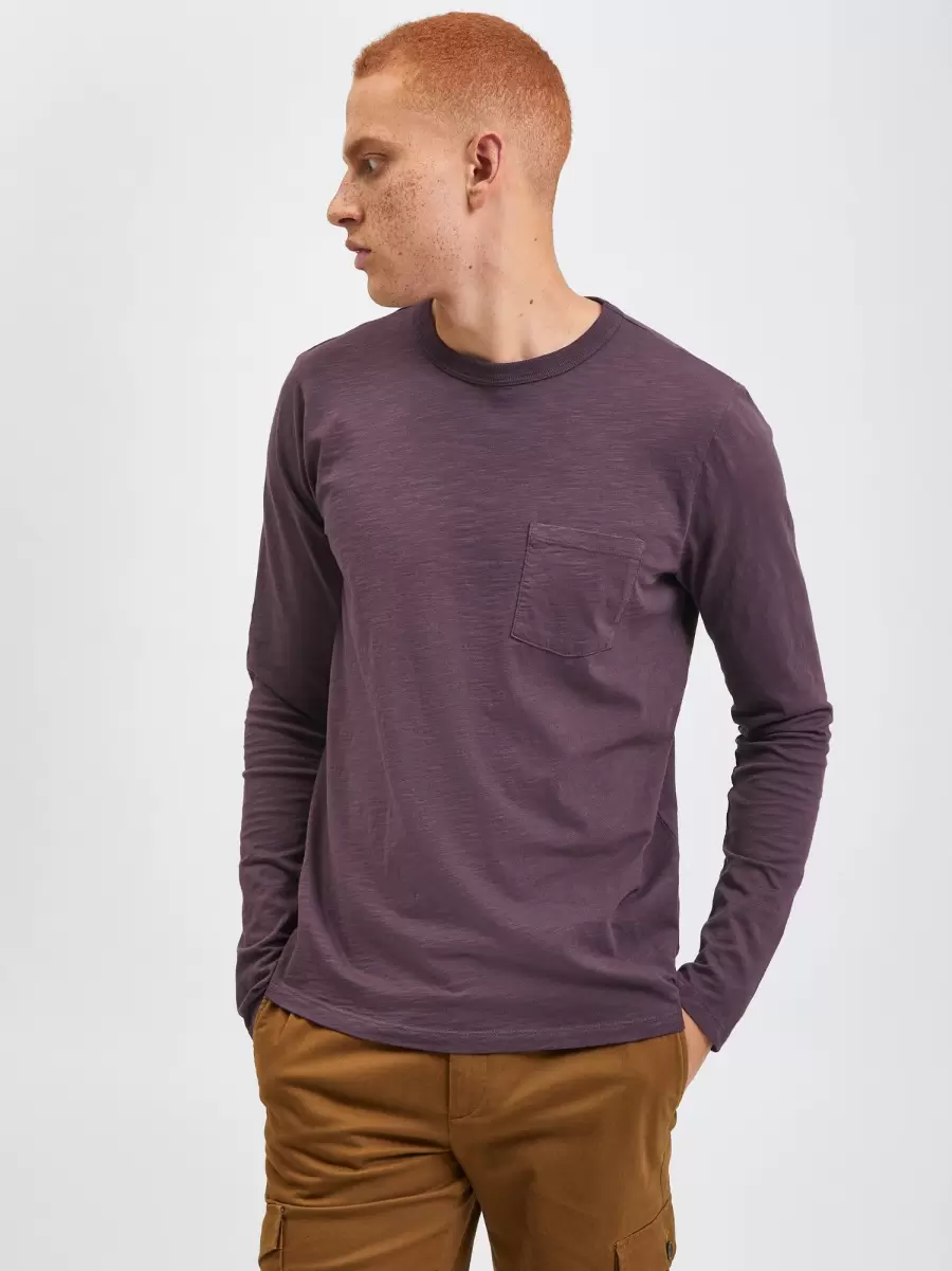 Perfect Garment Dye Beatnik Long-Sleeve T-Shirt - Merlot T-Shirts & Graphic Tees Merlot Ben Sherman Men
